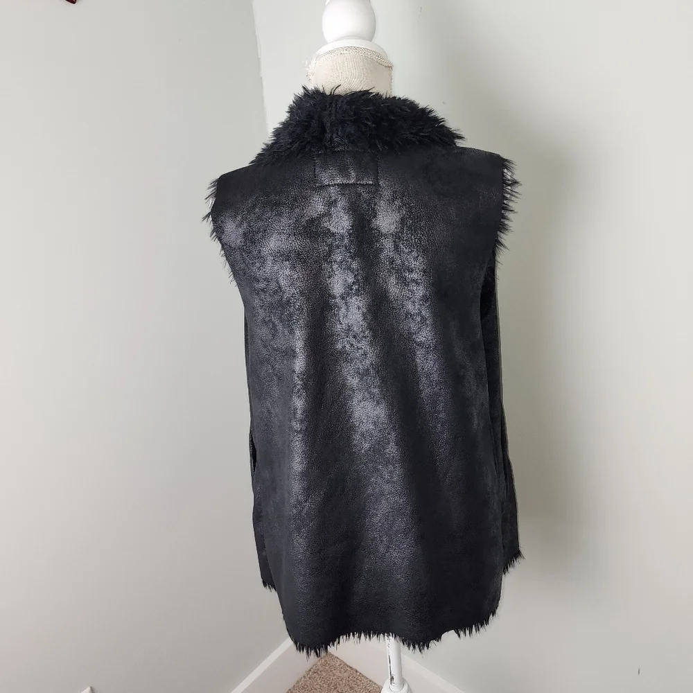 Mo Ka By Santa Fe Apparel Faux Suede And Leather Drape Vest Pockets Size Small